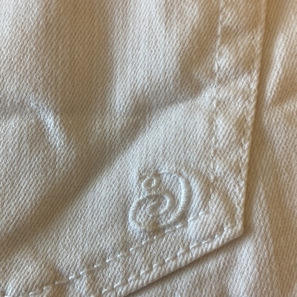 NWOT Indigo Rein white cutoff jean shorts 5 - Picture 7 of 7